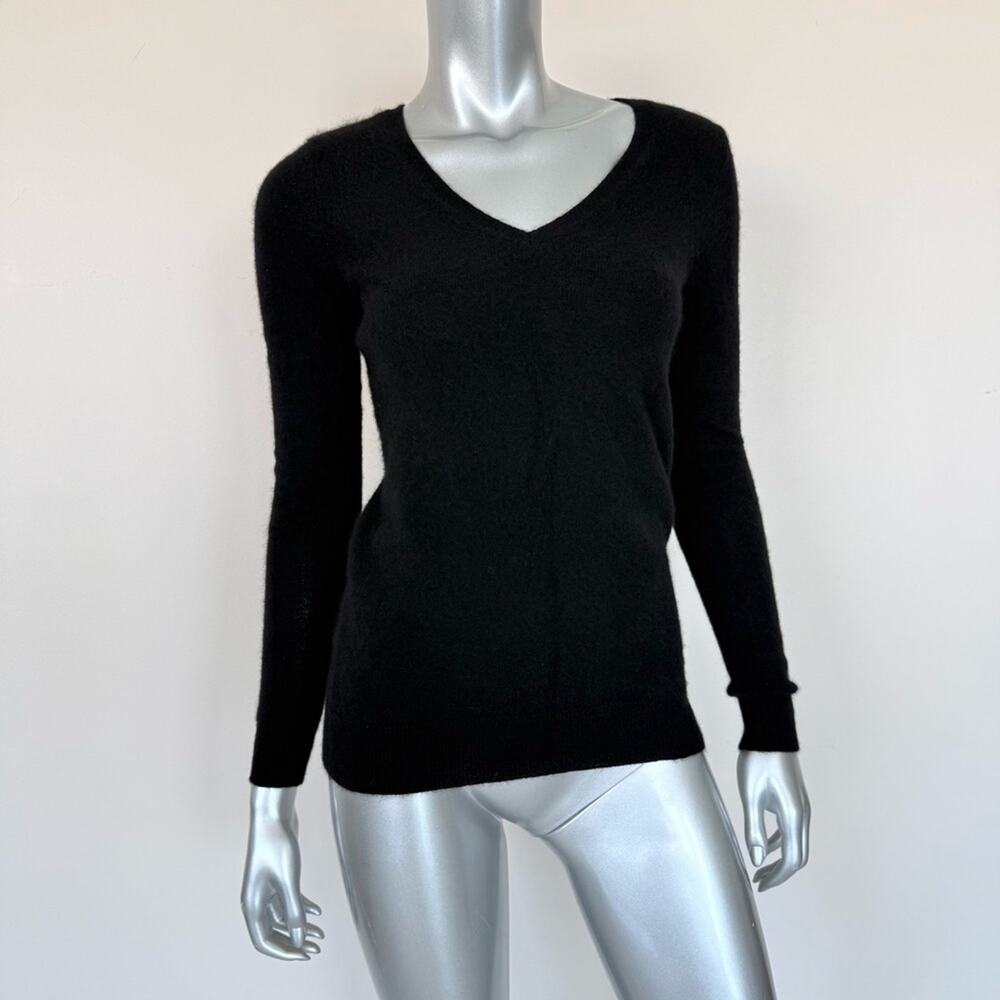 C by  Bloomingdale’s women cashmere sweater size S